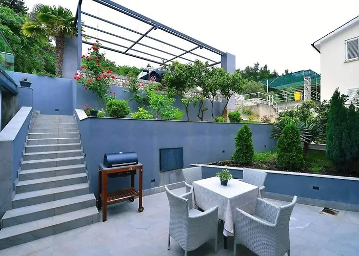 Vanilla Ii With Beautiful Seaview 아파트